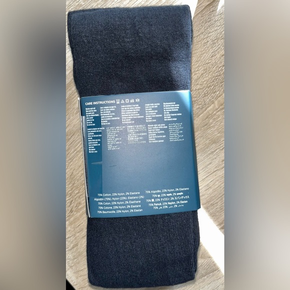 Amazon Essentials Girls Cotton Tights - Picture 3 of 3